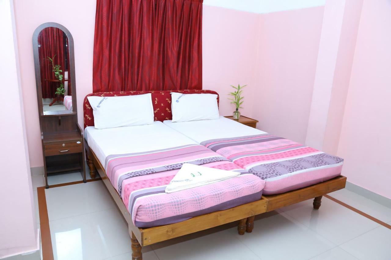 Princess Inn Royal Thiruvananthapuram Buitenkant foto