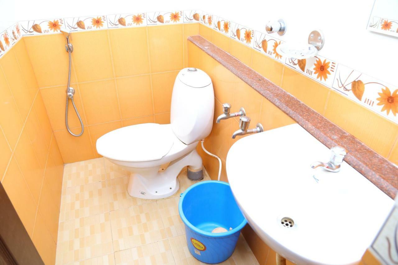 Princess Inn Royal Thiruvananthapuram Buitenkant foto